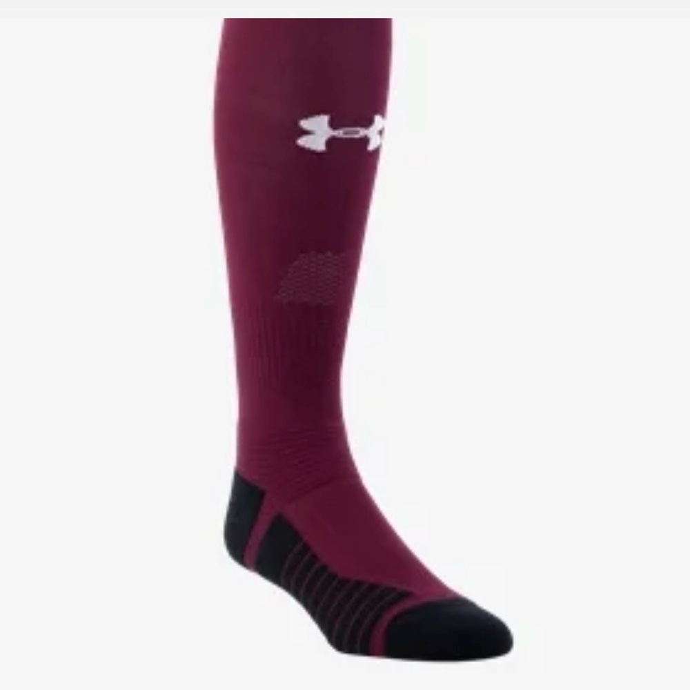 Under Armour Youth OTC Soccer Socks Maroon Size 13.5-4.5 New